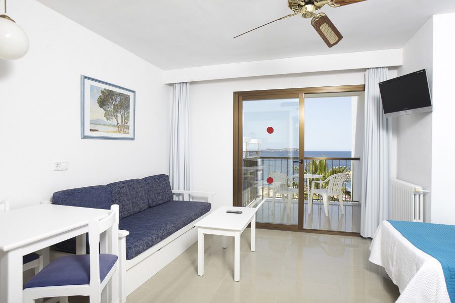 Sant Antoni de Portmany Aparthotel Nereida מראה חיצוני תמונה