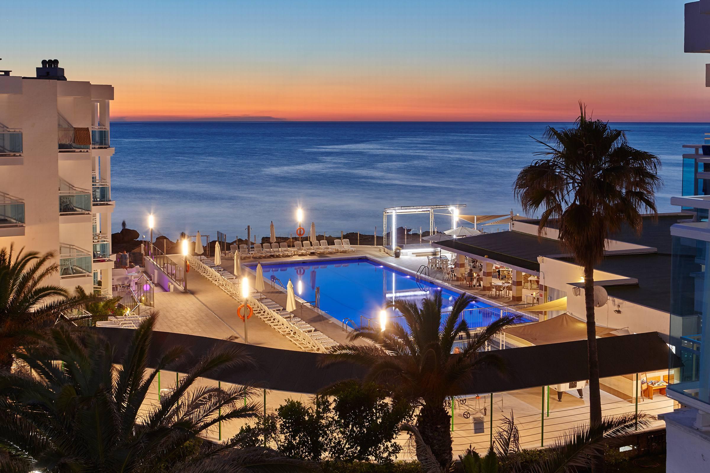 Sant Antoni de Portmany Aparthotel Nereida מראה חיצוני תמונה