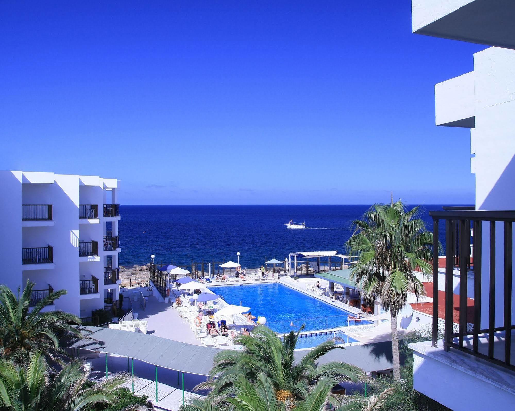 Sant Antoni de Portmany Aparthotel Nereida מראה חיצוני תמונה